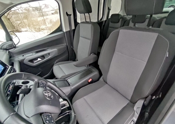 Toyota Proace City Verso cena 94900 przebieg: 90799, rok produkcji 2020 z Iłża małe 301